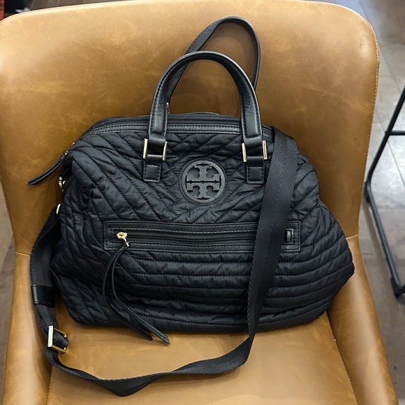 Tory Burch Handbags - Tory Burch Black Quilted Handbag